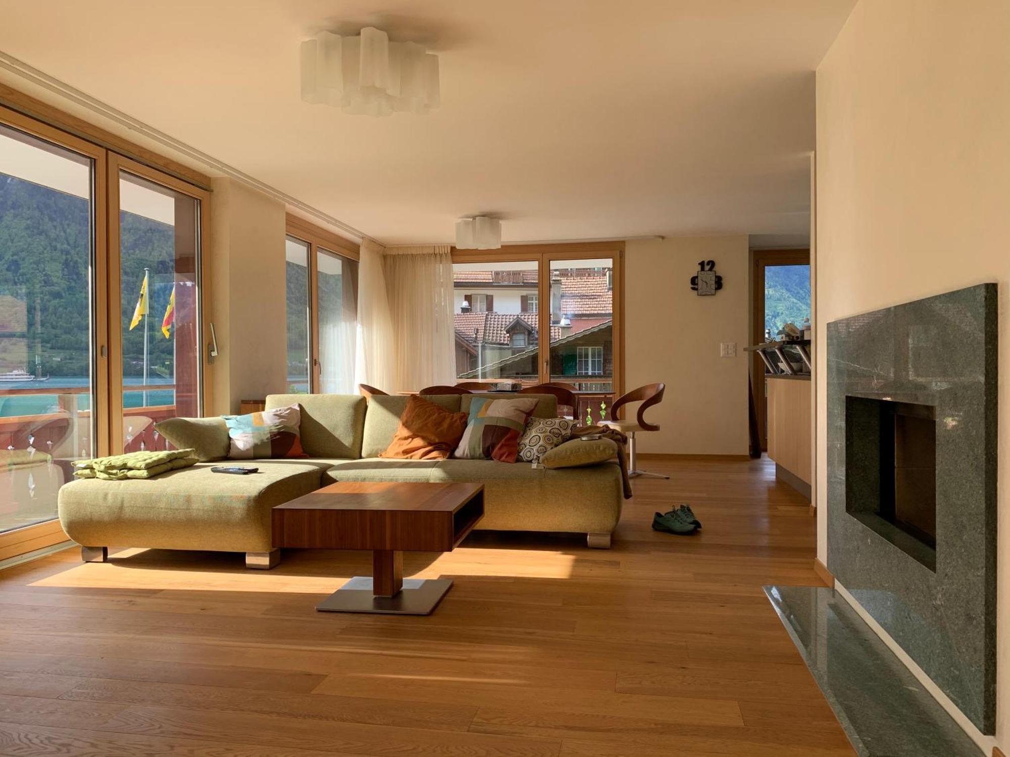 Seehaus Lake View 3-Bedroom Apartment Iseltwald Extérieur photo